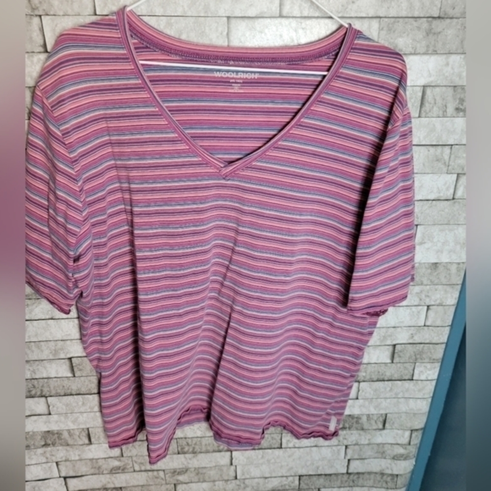 Woolrich size 2XL Dark Mulberry striped Tshirt